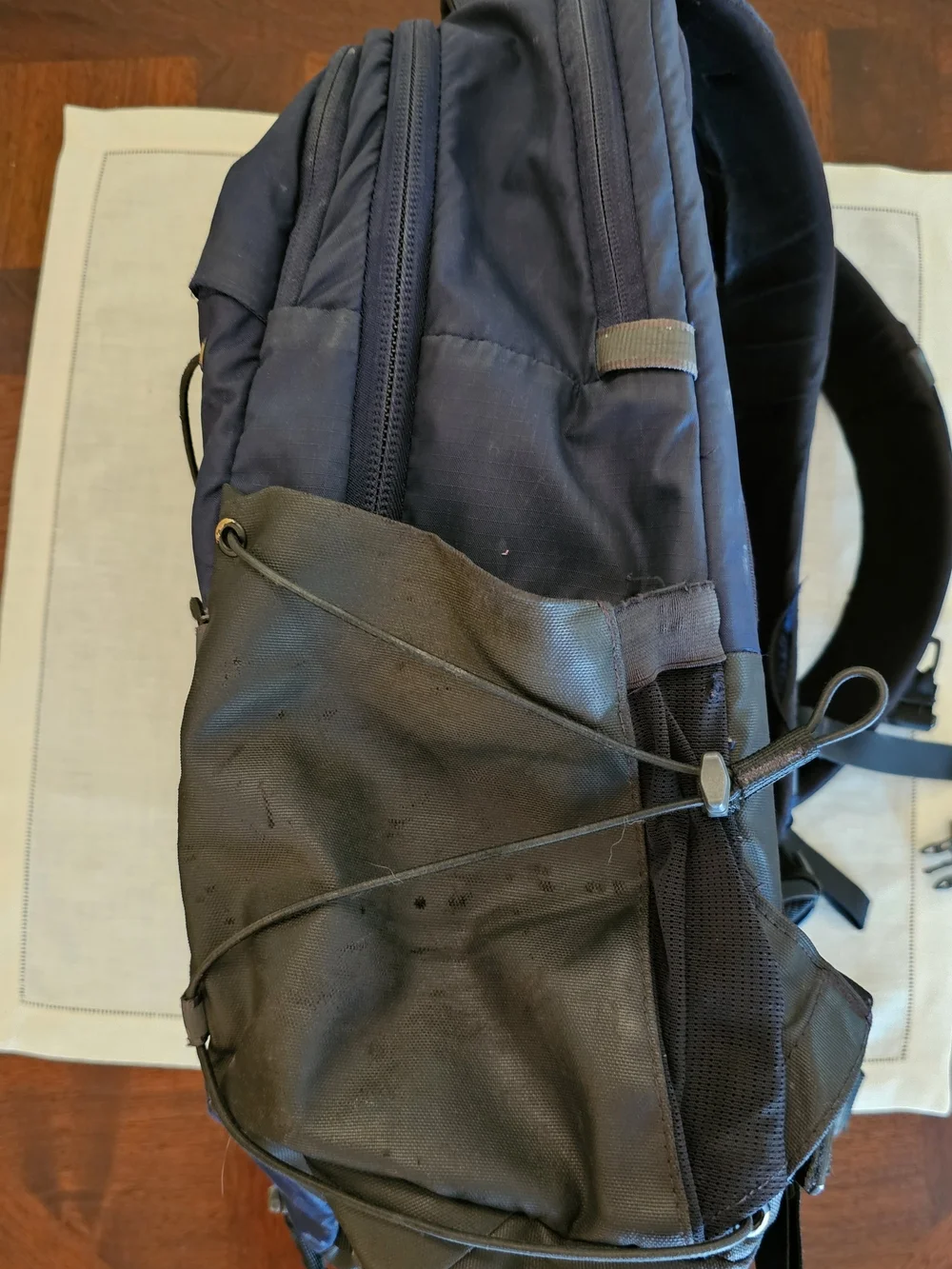 The North Face Borealis Navy Nylon Backpack Padded Straps External Pockets